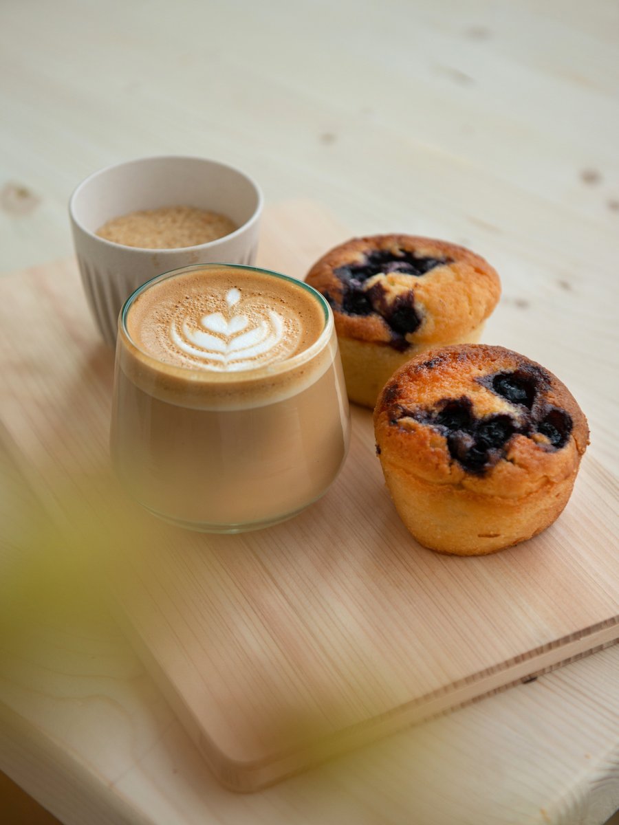 Exterior view of Citrus Grove Café with outdoor seating